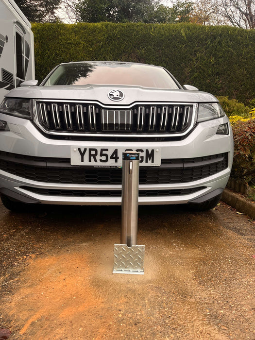 Ramco 600 Round Stainless Steel Telescopic Driveway Security Post