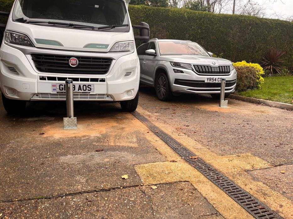 Ramco 600 Round Stainless Steel Telescopic Driveway Security Post