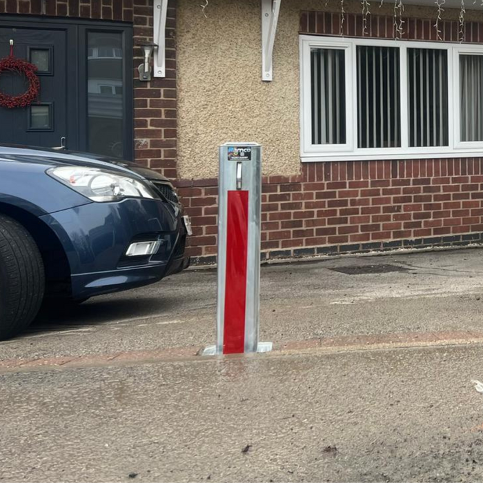 Ramco 100 Heavy-Duty Telescopic Security Bollard with Protective Lid - Vehicle Theft Deterrent - Includes UK Installation
