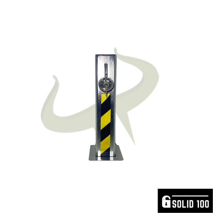 Bison Products Solid 100 telescopic driveway security bollard with padlock protection 100mm x 100mm x 540mm front facing