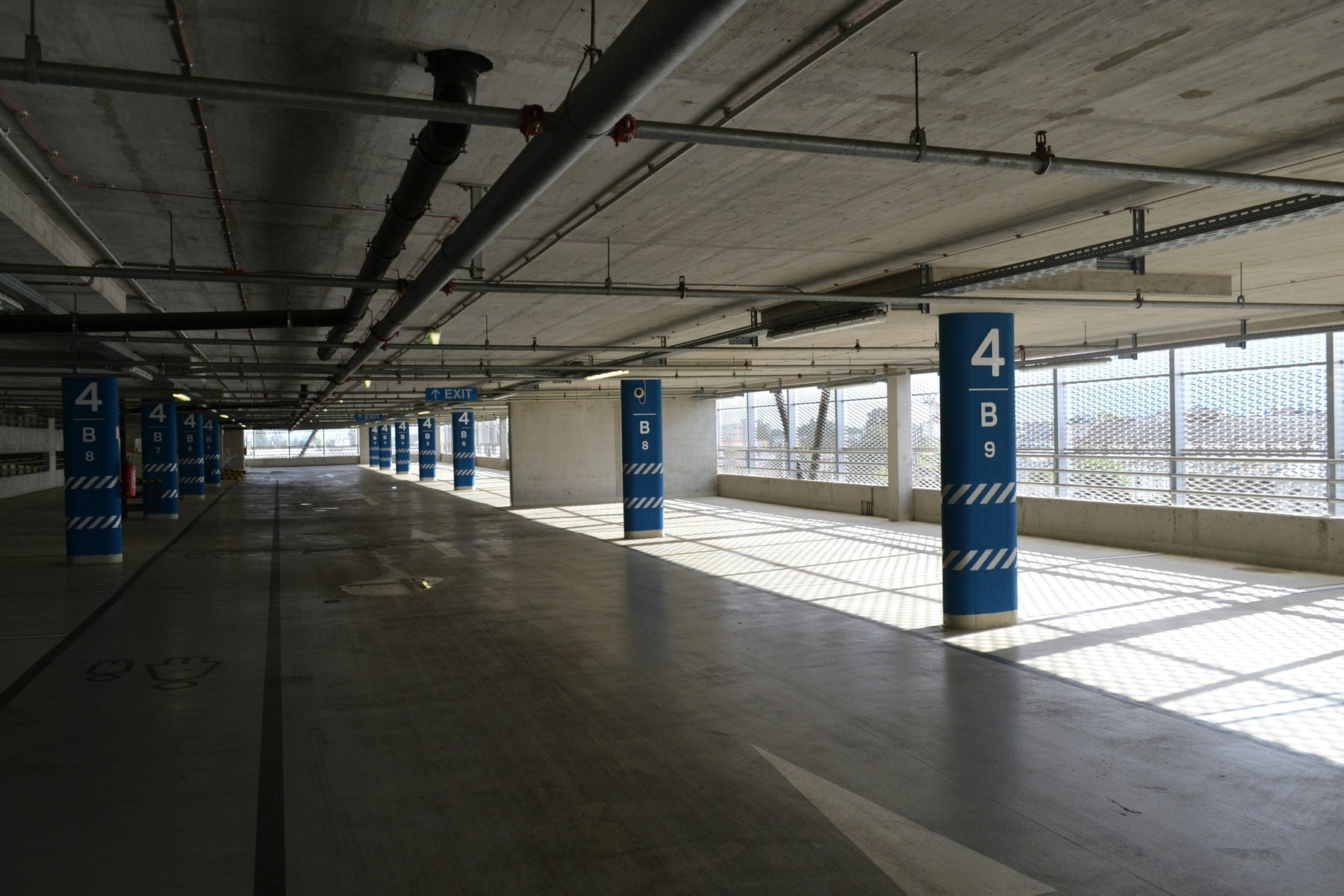 Garage Car Parks: Choosing A Car Parking Barrier For Your Business
