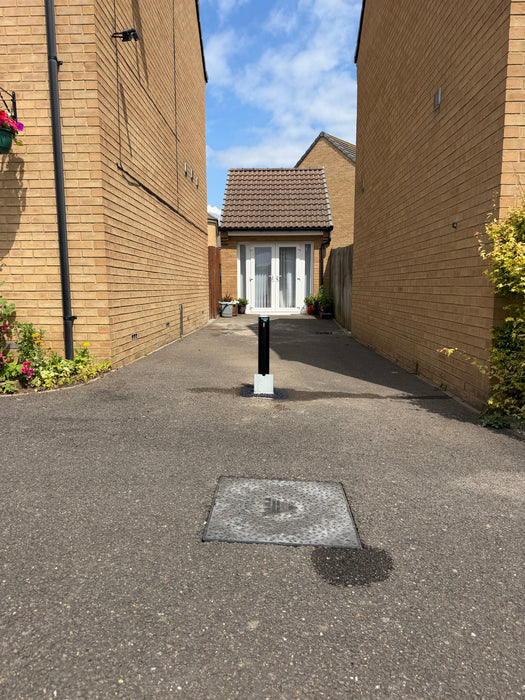 Ramco 600 Telescopic Security Bollard in Yellow