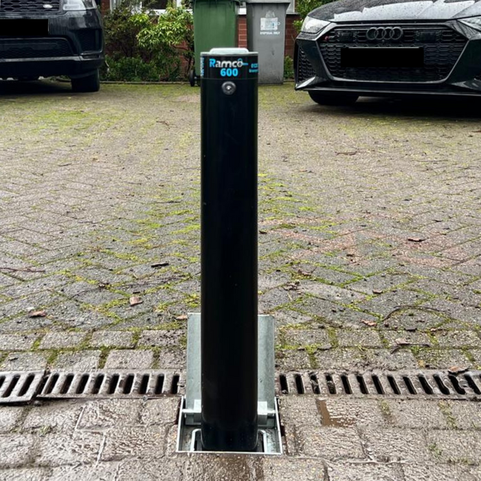 Ramco 600 Telescopic Security Bollard in Yellow