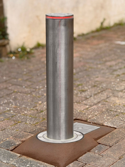 Ramco Auto Guard Battery Bollard