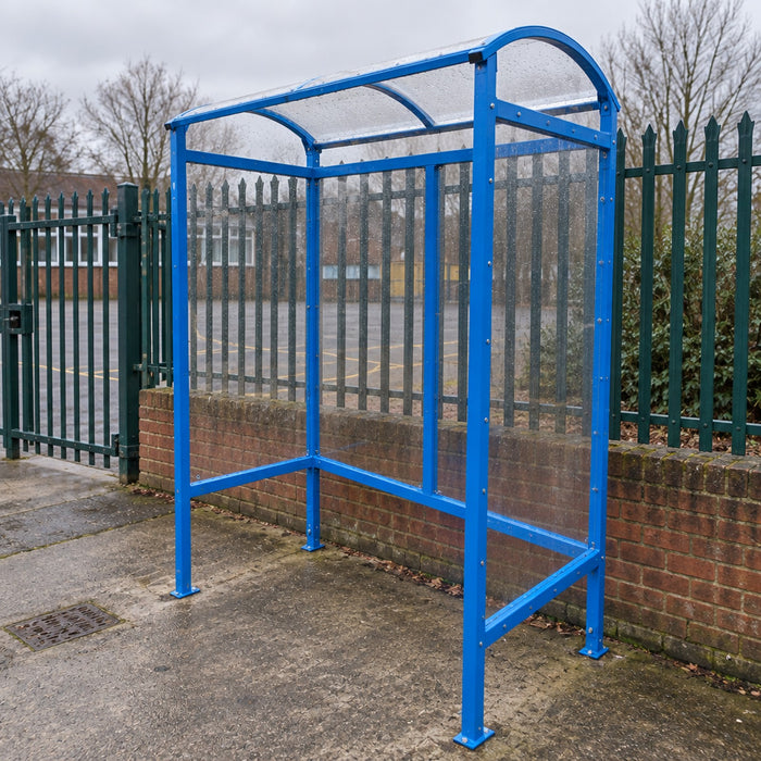 4 Person Steel Smoking Shelter with Polycarbonate Roof in Blue RAL 5015