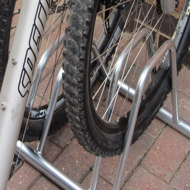 2 Bike Dual Height Flat Top: Efficient Storage Solution – Bison Products