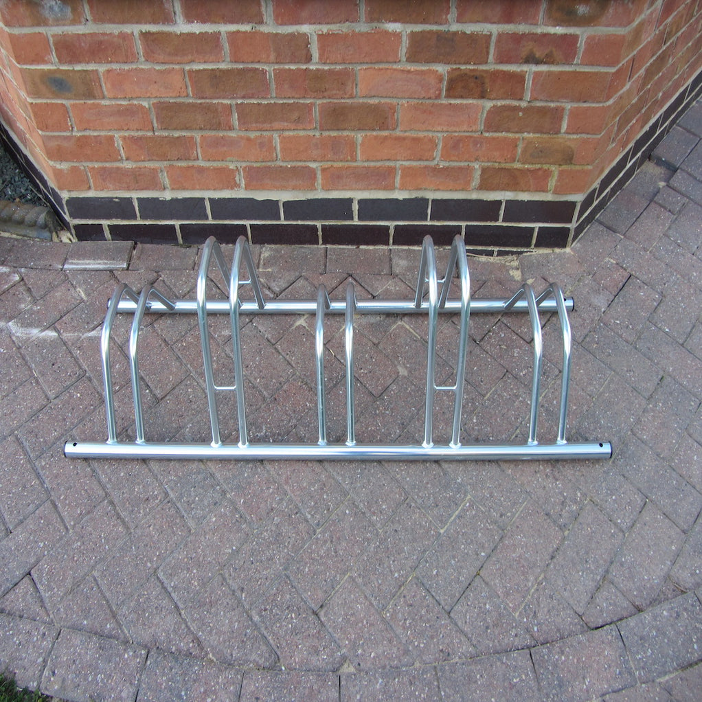 5 Bike Dual Height Flat Top: Vertical rack for 5 bikes — Bison Products