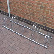 Bison products 5 bike dual height bike rack for bikes with disc brakes with a maximum tyre width of 55mm.