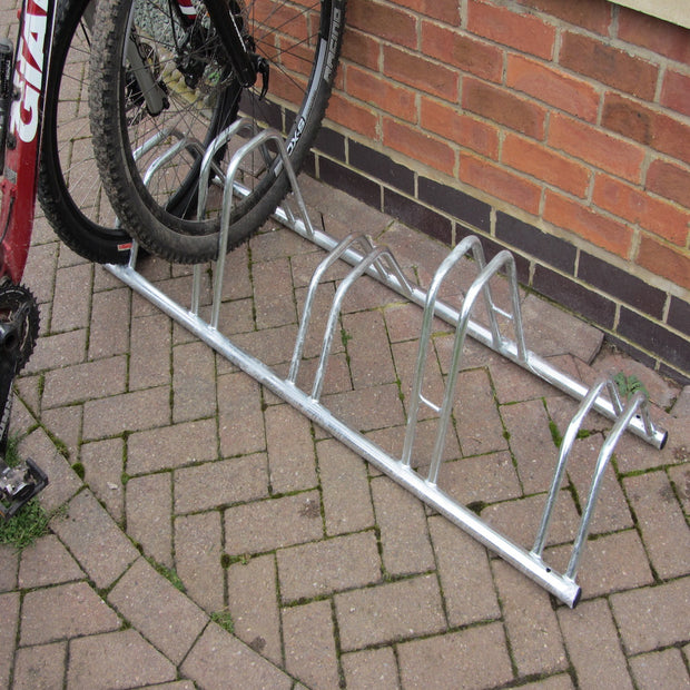 Bison products 5 bike dual height bike rack for bikes with disc brakes with a maximum tyre width of 55mm.