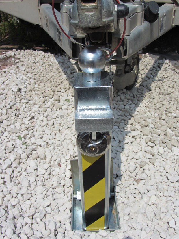 Tralier or caravan hitch lock